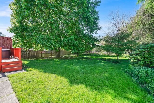 2164 Wilbraham Rd, Springfield, MA 01129