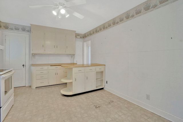 2164 Wilbraham Rd, Springfield, MA 01129