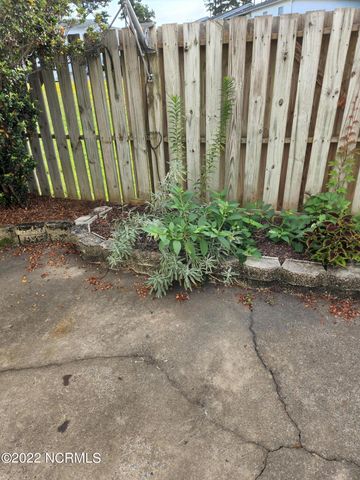 902 Spring Forest Road K8, Greenville, NC 27834