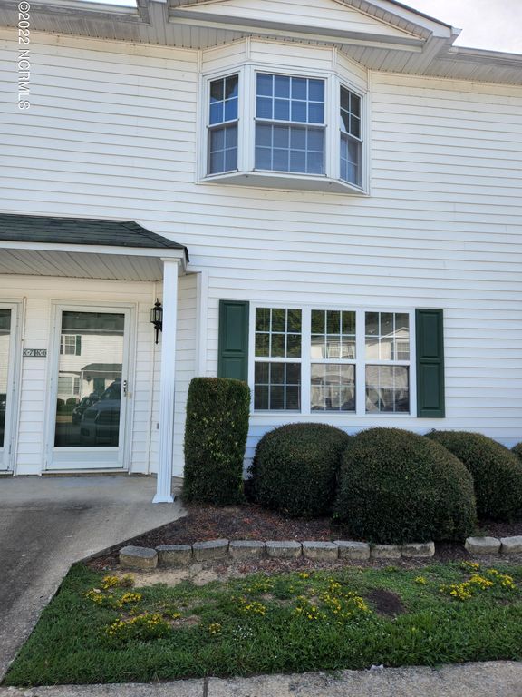 902 Spring Forest Road K8, Greenville, NC 27834