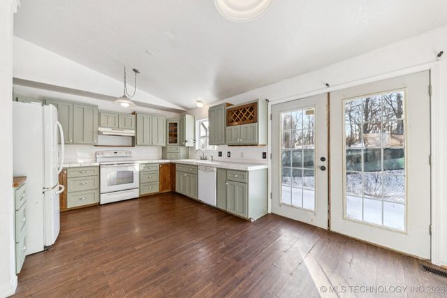 61 Buffalo Pass, Osage, OK 74054