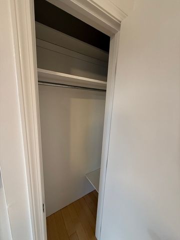 4 Milford St 302, Boston, MA 02118