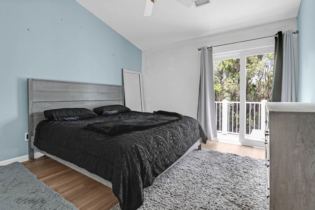 857 Liriope Lane E, Mount Pleasant, SC 29464