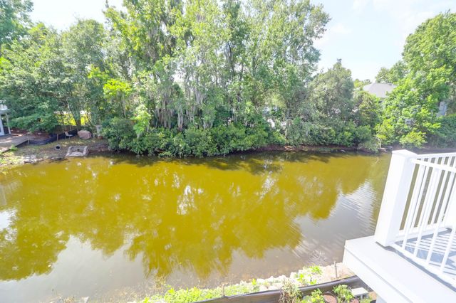 857 Liriope Lane E, Mount Pleasant, SC 29464