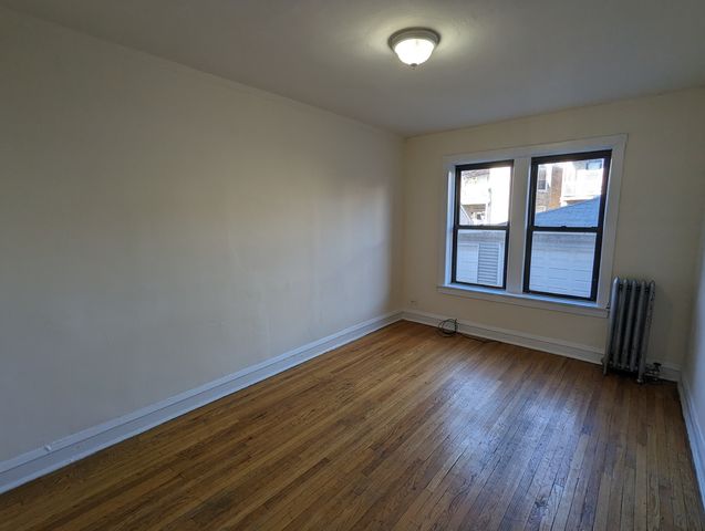 3308 W Schubert Avenue 1V, Chicago, IL 60647
