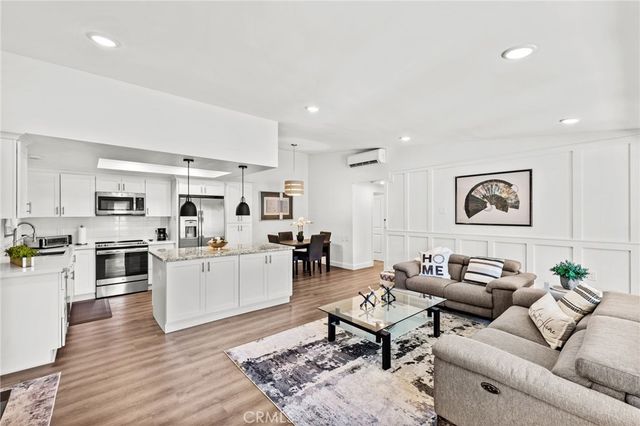 56 Calle Cadiz O, Laguna Woods, CA 92637
