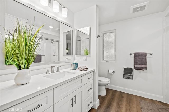 56 Calle Cadiz O, Laguna Woods, CA 92637