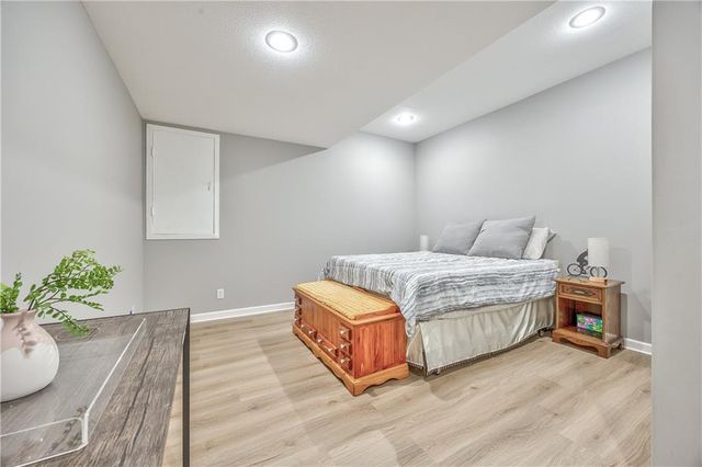 10219 Theden Circle, Lenexa, KS 66220