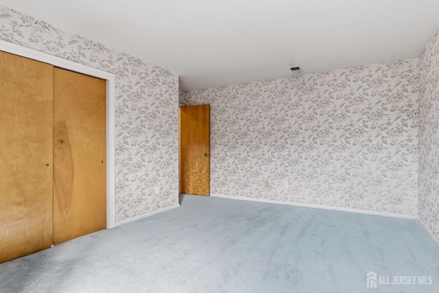 114 Beverly Hill Terrace H, Woodbridge Proper, NJ 07095