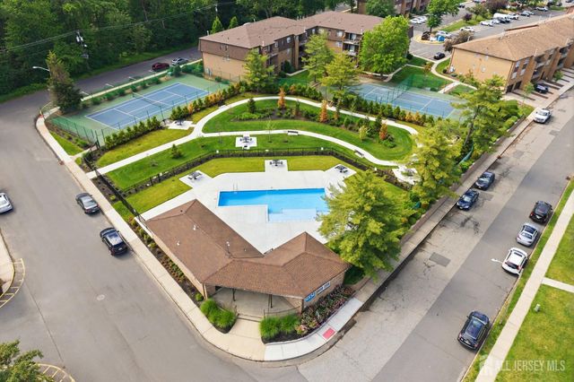 114 Beverly Hill Terrace H, Woodbridge Proper, NJ 07095