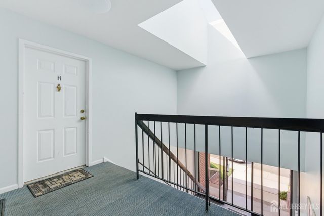 114 Beverly Hill Terrace H, Woodbridge Proper, NJ 07095