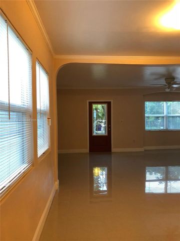 76 NE 48th St, Miami, FL 33137