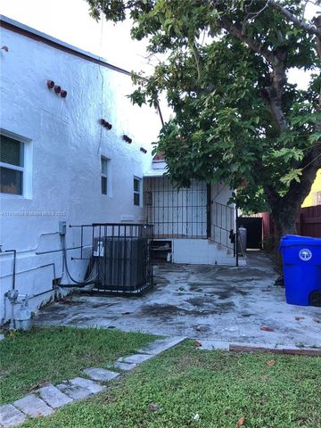 76 NE 48th St, Miami, FL 33137