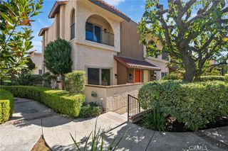 1711 Grismer 20, Burbank, CA 91504