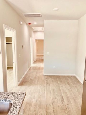11907 Nelwood Street, Willis, TX 77318