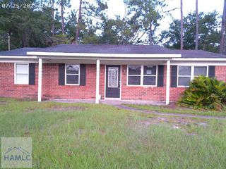 989 Sunset Boulevard, Jesup, GA 31545