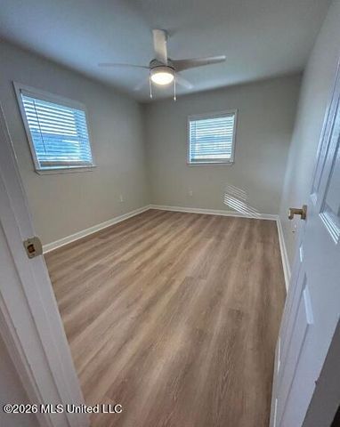 141 Pine Grove Avenue, B, Biloxi, MS 39531