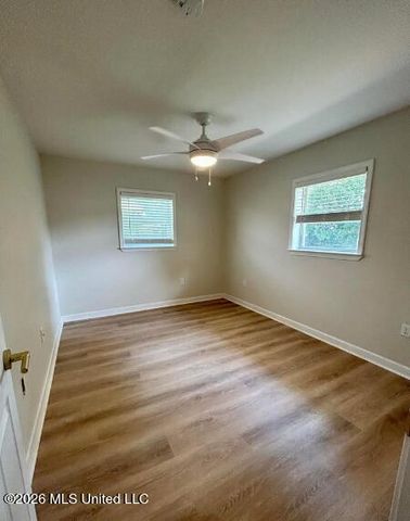 141 Pine Grove Avenue, B, Biloxi, MS 39531