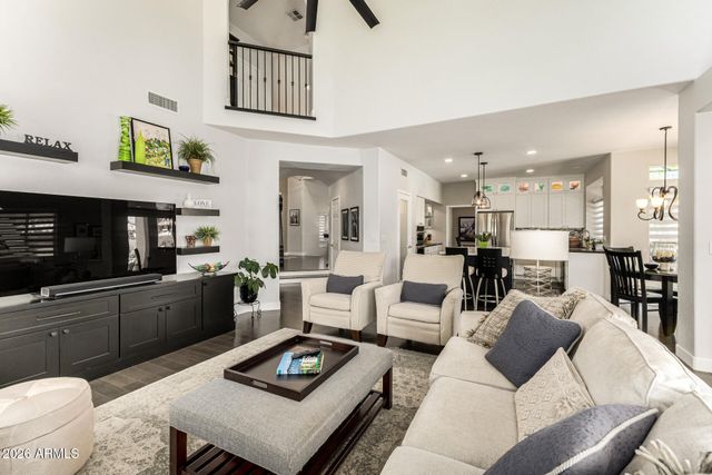 1605 E SALTSAGE Drive, Phoenix, AZ 85048