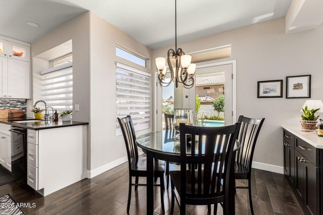 1605 E SALTSAGE Drive, Phoenix, AZ 85048