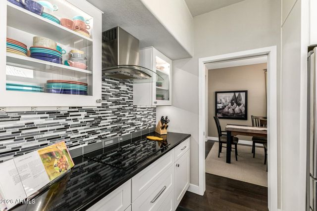 1605 E SALTSAGE Drive, Phoenix, AZ 85048