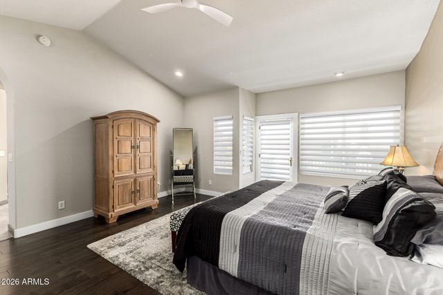 1605 E SALTSAGE Drive, Phoenix, AZ 85048