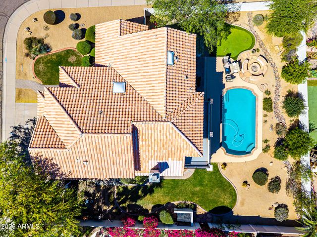 1605 E SALTSAGE Drive, Phoenix, AZ 85048