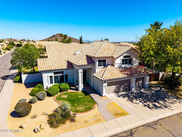 1605 E SALTSAGE Drive, Phoenix, AZ 85048