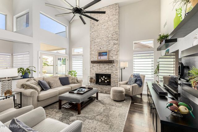 1605 E SALTSAGE Drive, Phoenix, AZ 85048