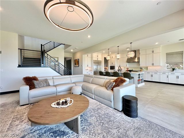 182 Cactus Sunrise Street, Las Vegas, NV 89138