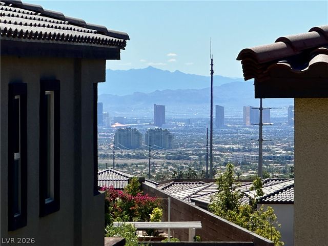 182 Cactus Sunrise Street, Las Vegas, NV 89138