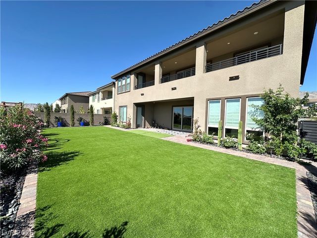 182 Cactus Sunrise Street, Las Vegas, NV 89138