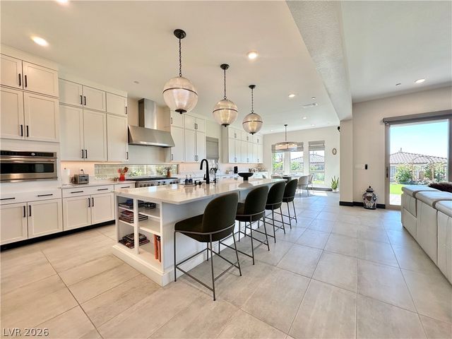 182 Cactus Sunrise Street, Las Vegas, NV 89138