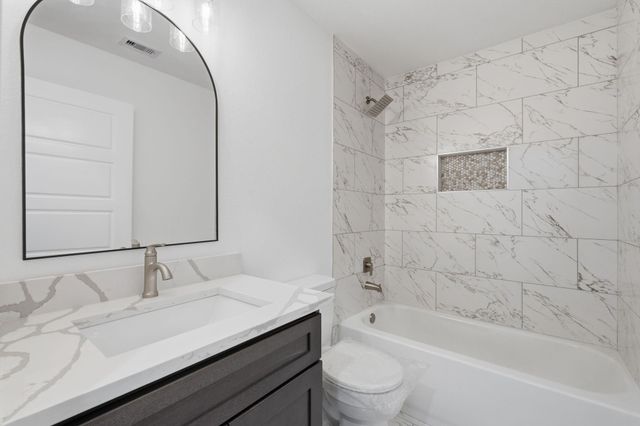 13146 Lake Conroe Bay Road, Willis, TX 77318