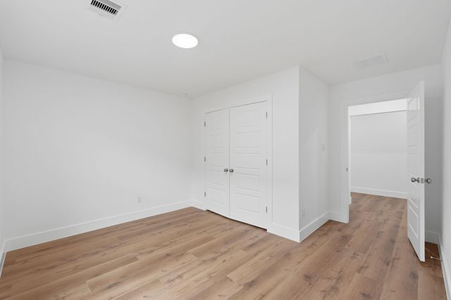 13146 Lake Conroe Bay Road, Willis, TX 77318