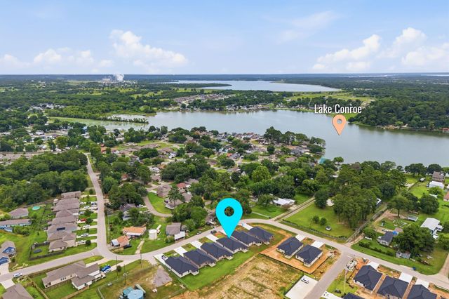 13146 Lake Conroe Bay Road, Willis, TX 77318