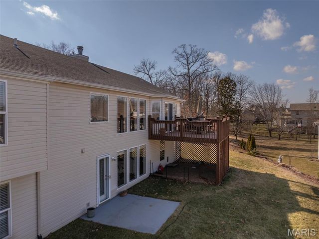 157 Choctaw Drive, Wentzville, MO 63385
