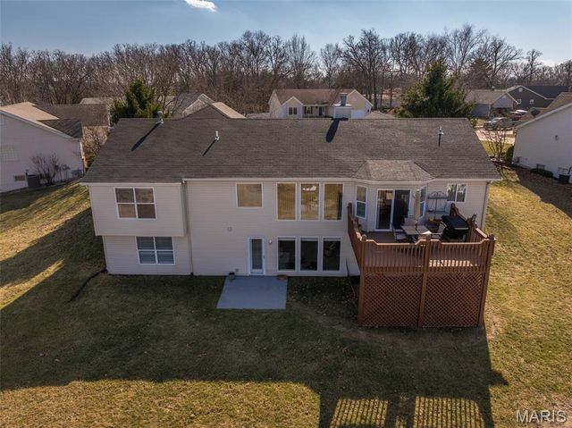 157 Choctaw Drive, Wentzville, MO 63385