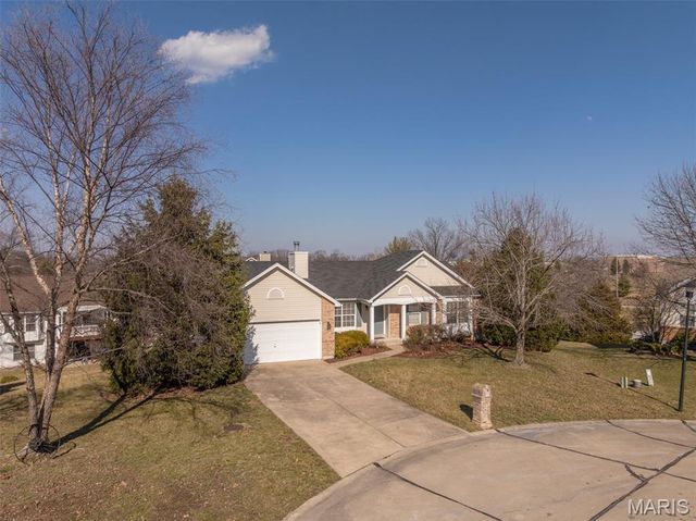 157 Choctaw Drive, Wentzville, MO 63385