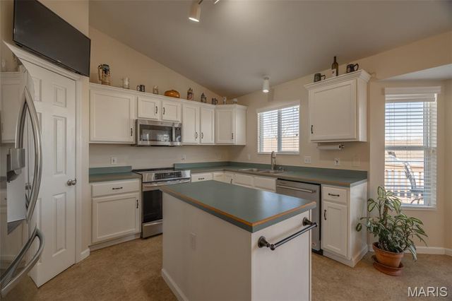 157 Choctaw Drive, Wentzville, MO 63385
