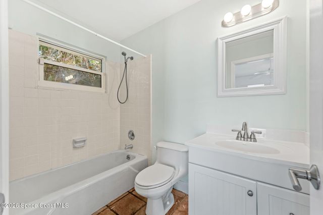 9556 Doubloon Drive, Vero Beach, FL 32963