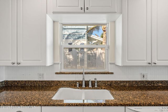 9556 Doubloon Drive, Vero Beach, FL 32963