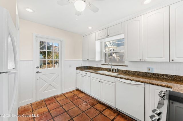 9556 Doubloon Drive, Vero Beach, FL 32963