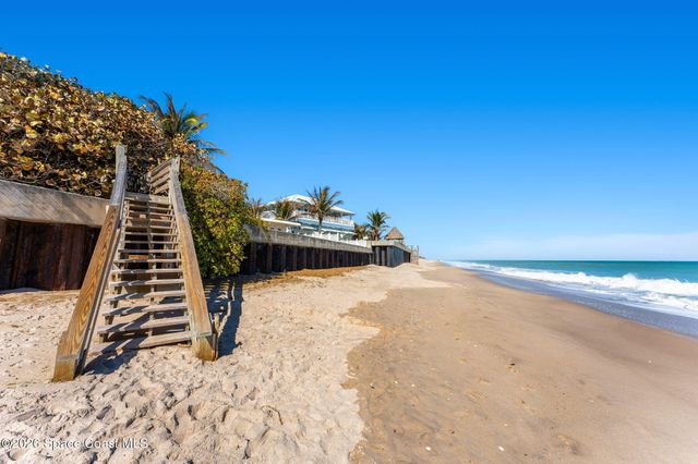 9556 Doubloon Drive, Vero Beach, FL 32963