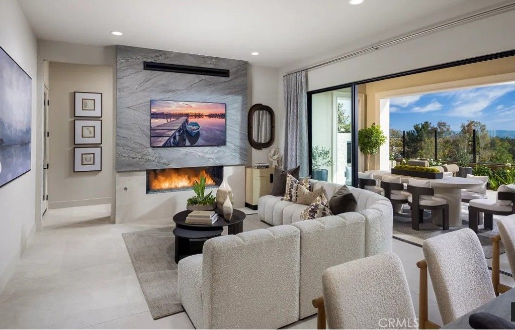 425 Ambrose, Irvine, CA 92602 — exterior