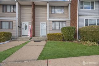 13 Quincy Circle K, South Brunswick, NJ 08810