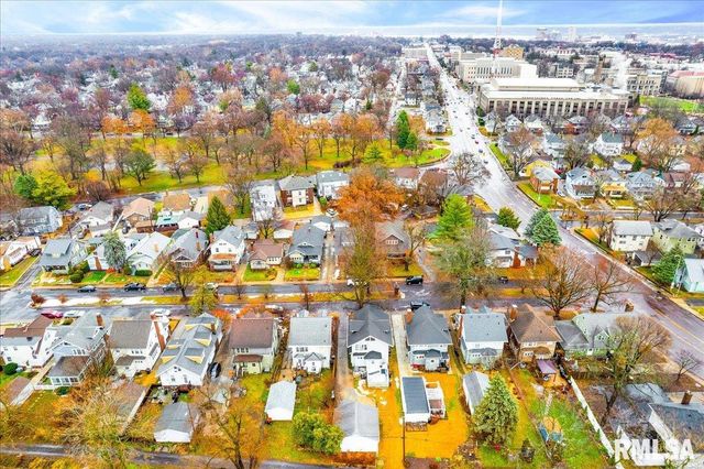 1014 N SUMMIT Boulevard, Peoria, IL 61606