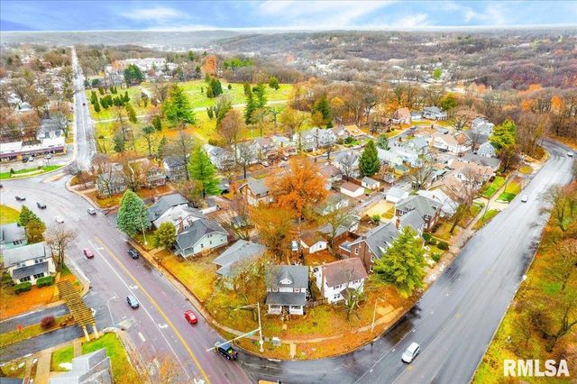 1014 N SUMMIT Boulevard, Peoria, IL 61606