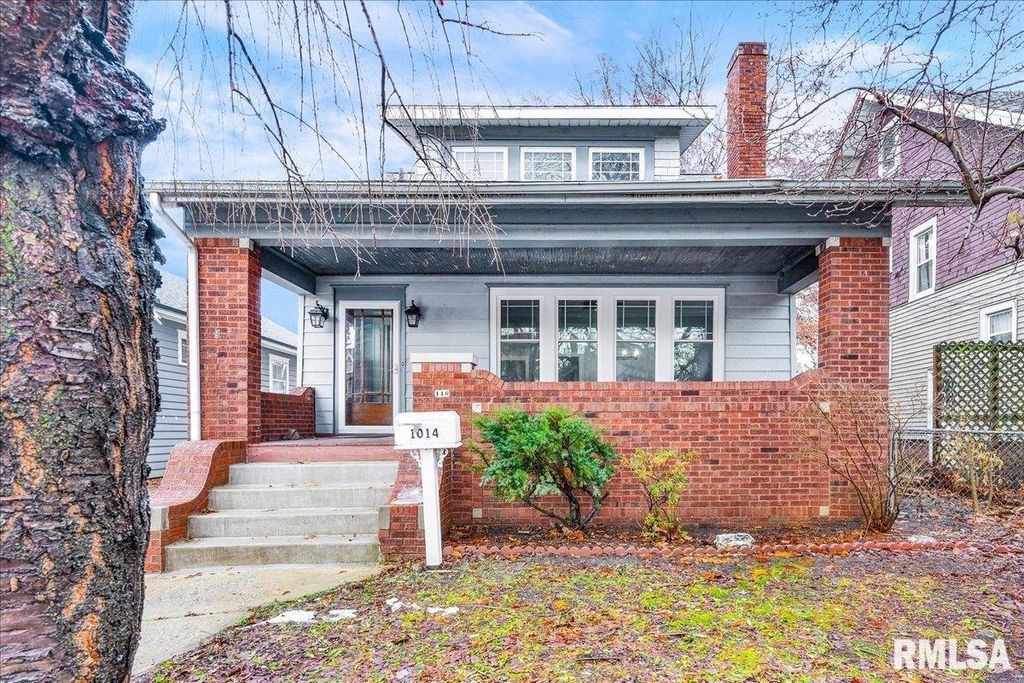 1014 N SUMMIT Boulevard, Peoria, IL 61606