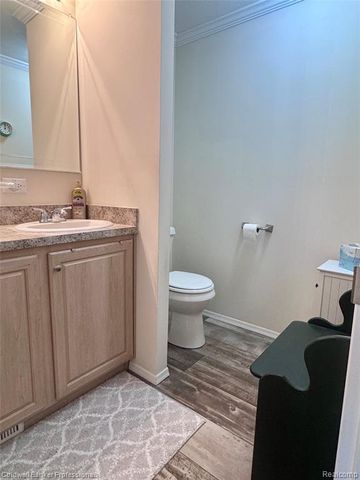 255 Bonita Court, Lapeer, MI 48446